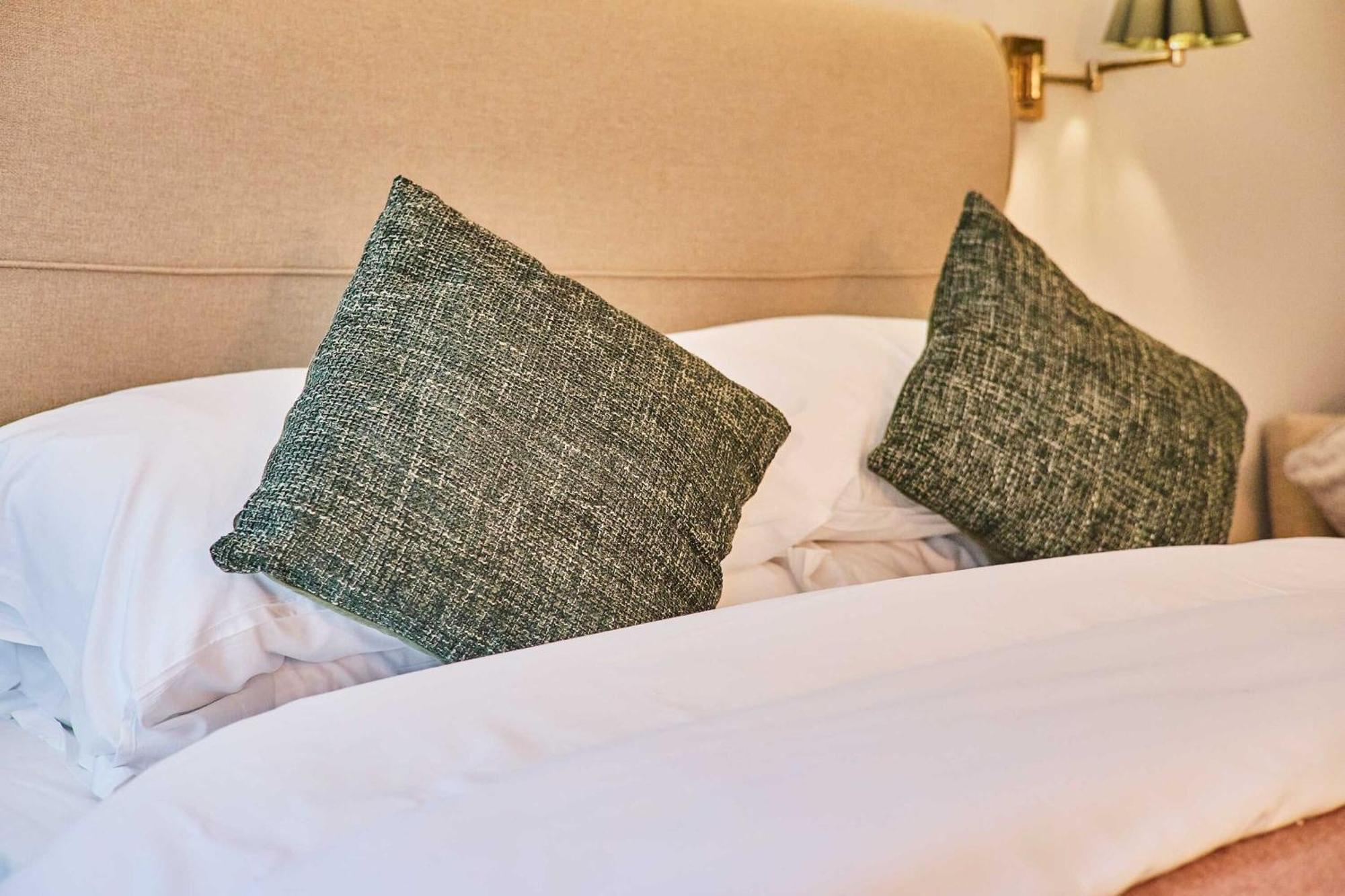 Host & Stay - The Raven Hotel Much Wenlock Pokój zdjęcie